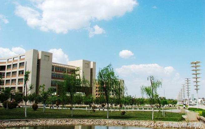 这两所顶尖二本院校，毕业生在“信息”和“金融”领域供不应求！
