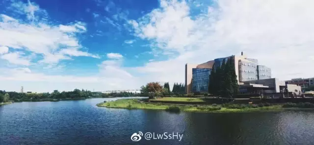 内部消息！如果你报考这13所学校，请你一定看看来自本校生的评价