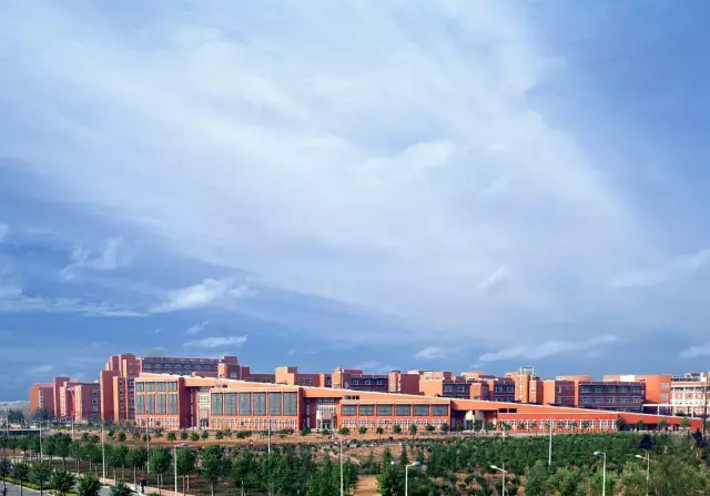 内部消息！如果你报考这13所学校，请你一定看看来自本校生的评价