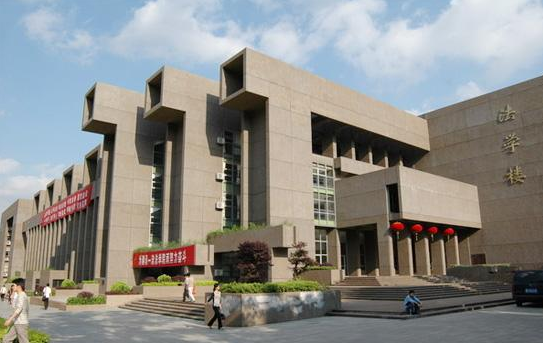 湖南有哪些自考985/211院校适合报？