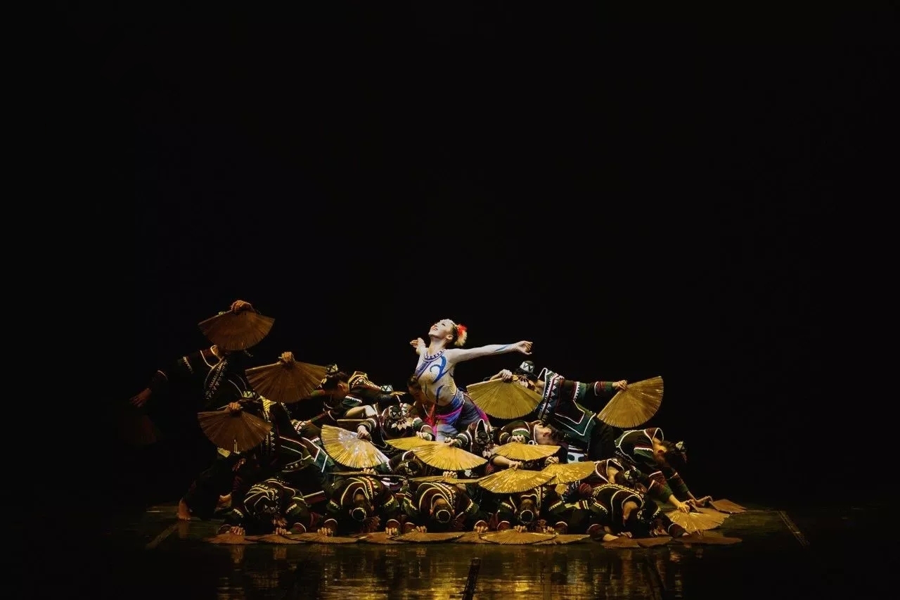 棕扇舞、白鹇鸟、哈尼家园，23位云艺姑娘的青春舞曲