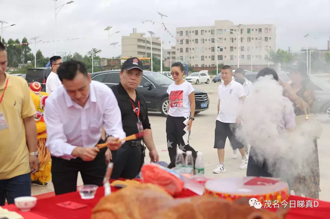 快看!tvb视帝黎耀祥来茂名拍戏啦(独家多图)