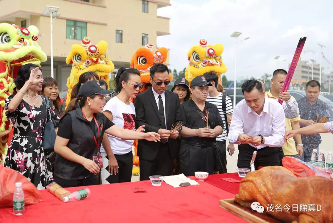 快看!tvb视帝黎耀祥来茂名拍戏啦(独家多图)