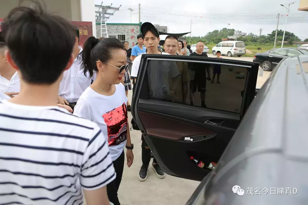 快看!tvb视帝黎耀祥来茂名拍戏啦(独家多图)