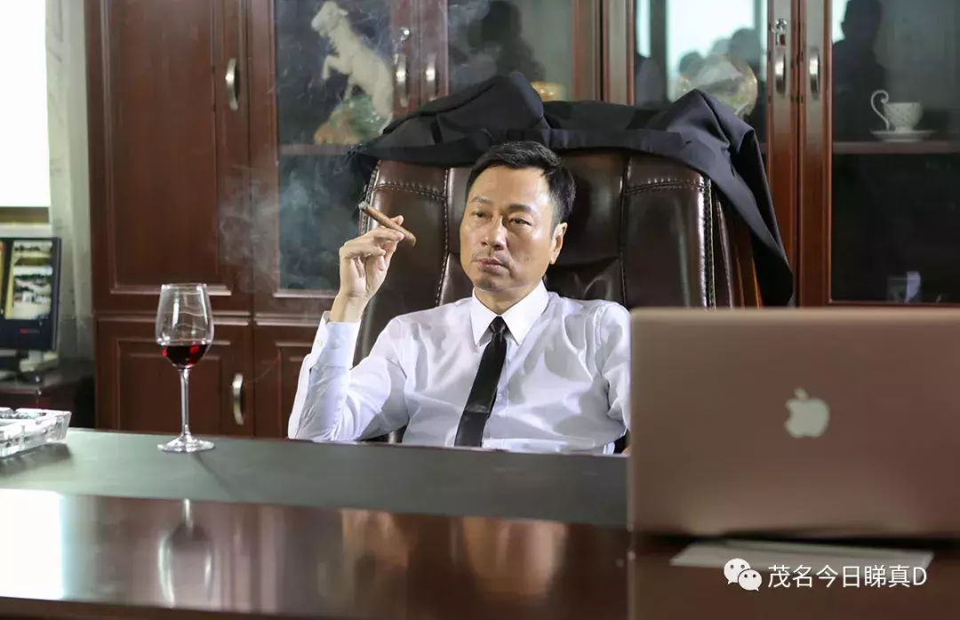快看!tvb视帝黎耀祥来茂名拍戏啦(独家多图)
