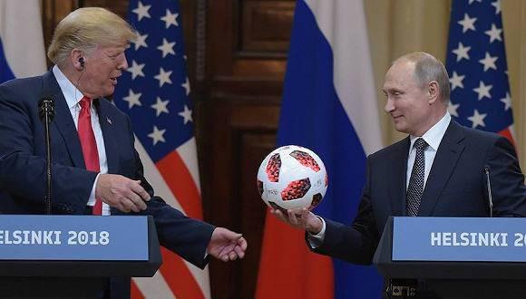 为什么中美俄足球水平都不高(一颗足球为何让美俄关系再度紧张？连特朗普都怂了！)