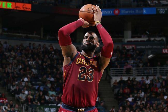 三个球是nba哪些队伍的（5支最喜欢扔三分球的队伍，勇士榜上无名！火箭队力压群雄）-趣拿体育