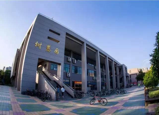 永康书记称赞！陕西这所211高校，桥梁专业亚洲第一，是公路科技的“金名片”！