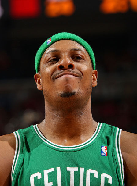 NBA十年前的录像（篮球经典：2008年骑士VS凯尔特人G3 詹姆斯大战皮尔斯！含录像）