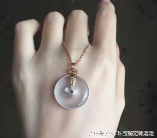 翡翠又水又透有什么奥秘吗？