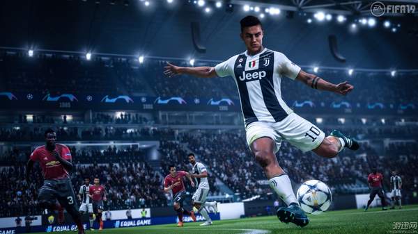 ps4欧冠和fifa19哪个好(《FIFA 19》达到新巅峰 挑战系列流畅度与真实度最强)