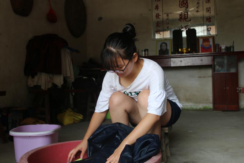 蒋海洋：想去山外的世界看看