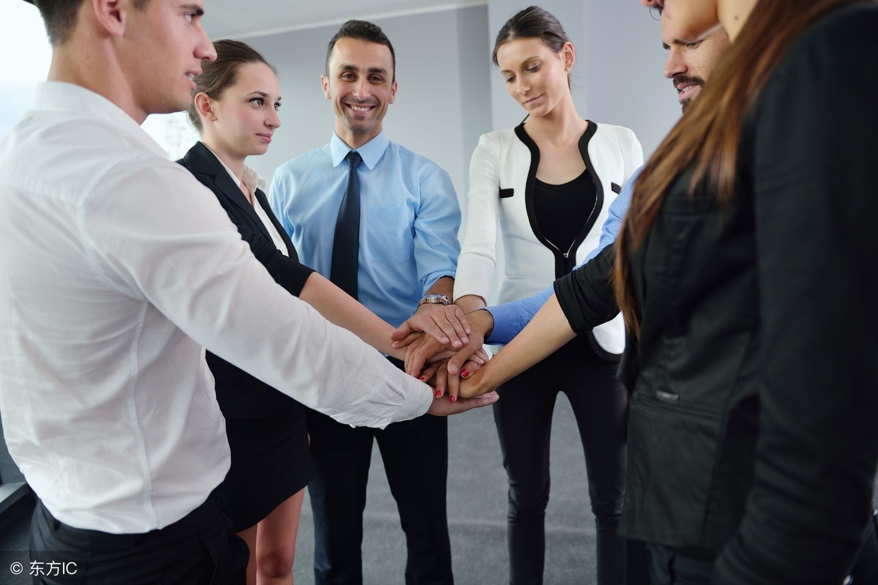 如何做一个成功的服装经销商