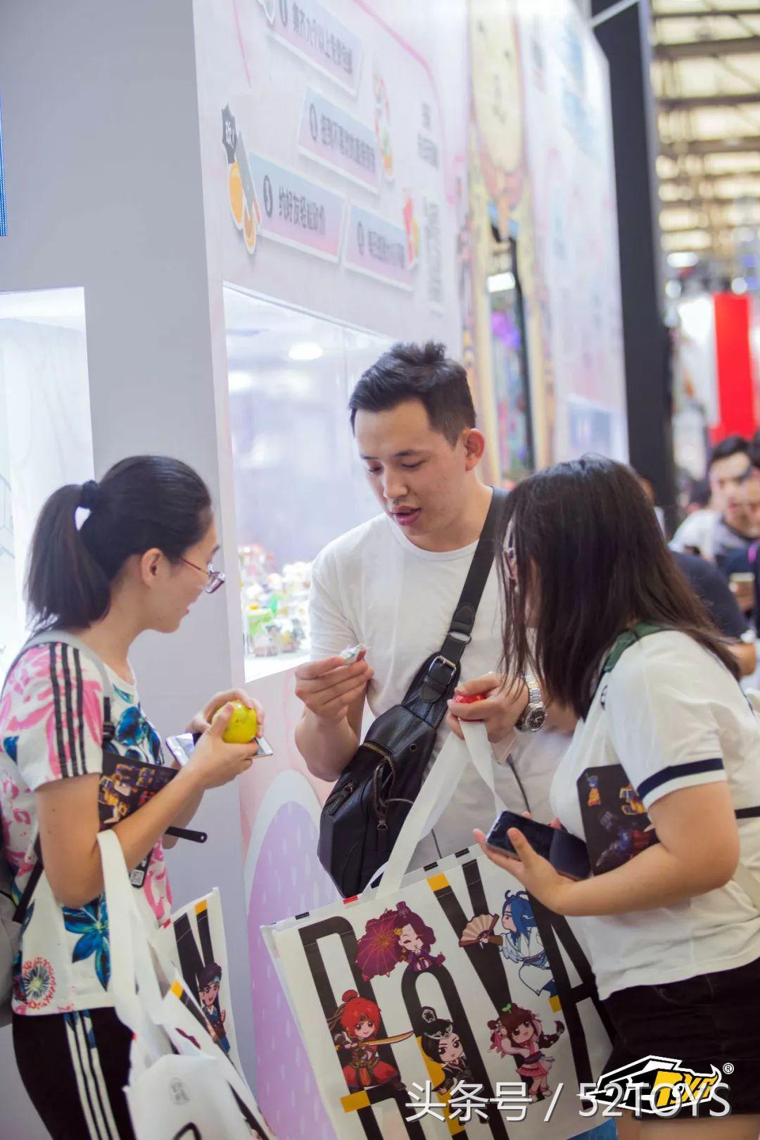 52TOYS惊艳亮相ChinaJoy，活动现场爆点不断！