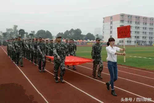 2018年四川省专科提前批分数线出炉，中国民航大学文科190即可