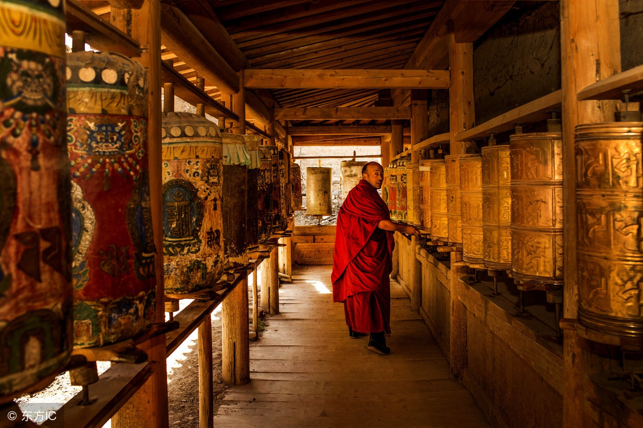 甘南旅游攻略人文与风景:寺庙转经辩经/夜晚星空