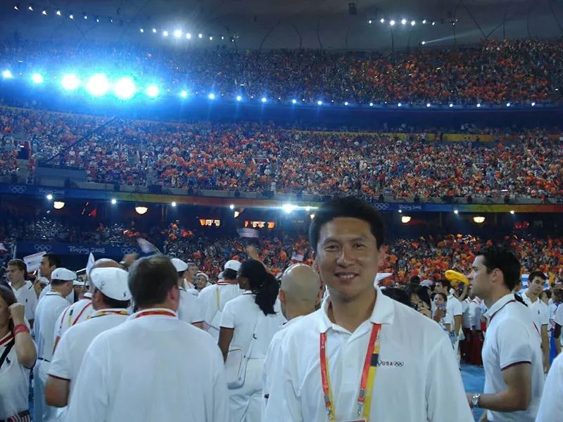 我们的十年：一次次的生死两茫茫，一次次的在朋友圈相见不相逢