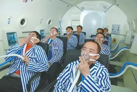 何为小脑萎缩?是什么原因引起的?应该怎么治疗?
