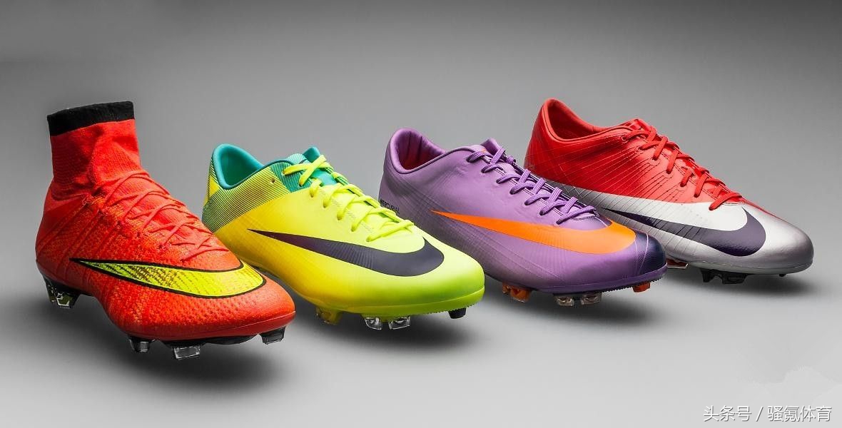 小孩穿什么足球鞋（如何更科学地为孩子挑选足球鞋？）-趣拿体育