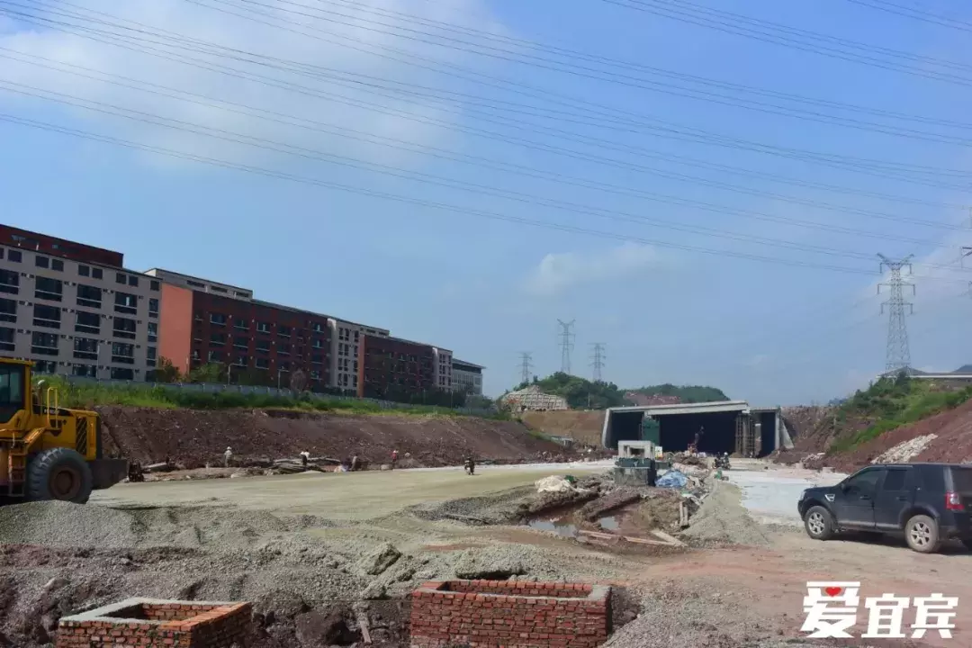 宜宾大学城三所新大学即将开学，厉害了，临港！