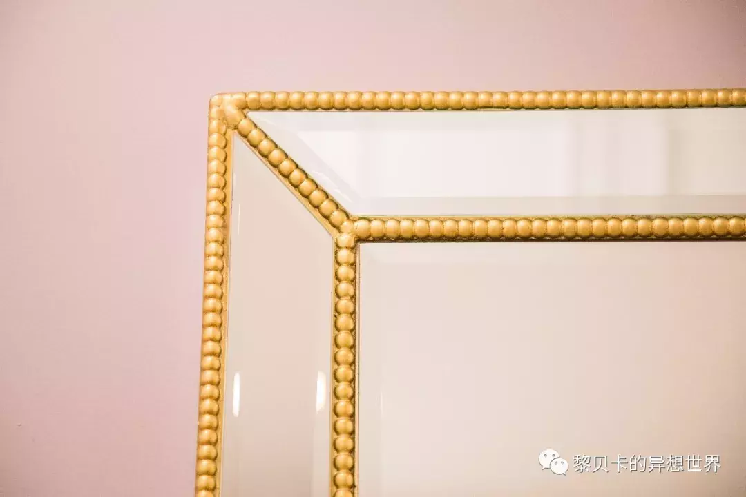 朋友来我家把我东西偷走了（朋友从我家里拿走了我的东西）