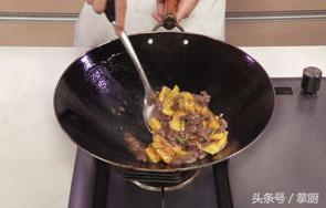 菠萝炒牛肉的做法（分享菠萝炒牛肉的制作小技巧）