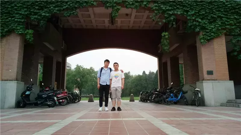 铜仁寒门学子洪金鹏：考上清华，不负打工的妈妈