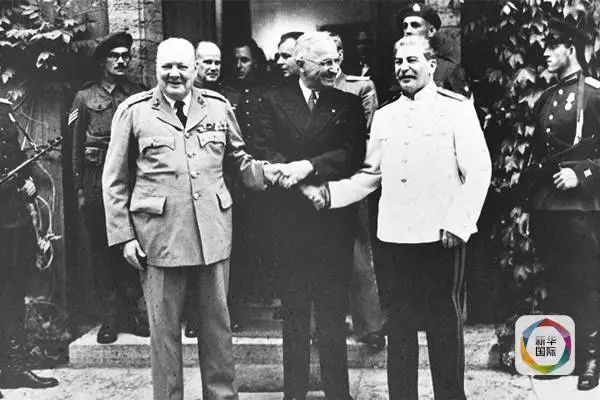 回顾日本投降仪式(日本二战投降仪式) - 泉兴百科