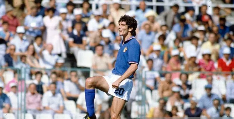 西德拿过几次世界杯冠军（他曾被禁赛两年，复出后立即为意大利队夺得世界杯！）