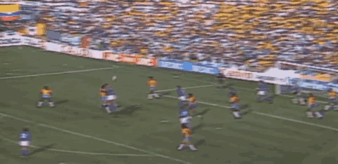 西德拿过几次世界杯冠军（他曾被禁赛两年，复出后立即为意大利队夺得世界杯！）