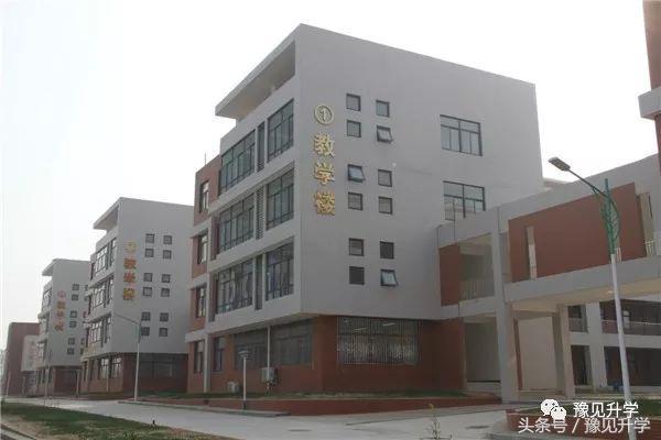 与郑州一中一校两区！郑州高中名校系列：郑州龙湖一中