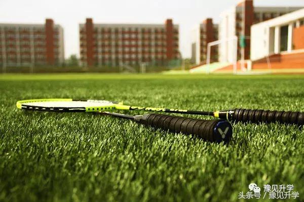 与郑州一中一校两区！郑州高中名校系列：郑州龙湖一中