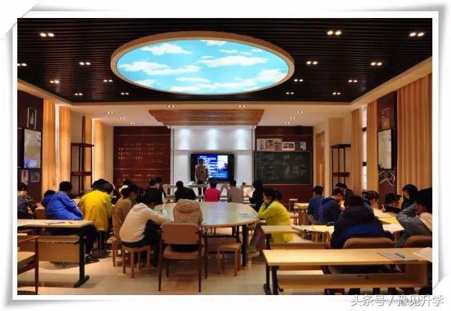 与郑州一中一校两区！郑州高中名校系列：郑州龙湖一中