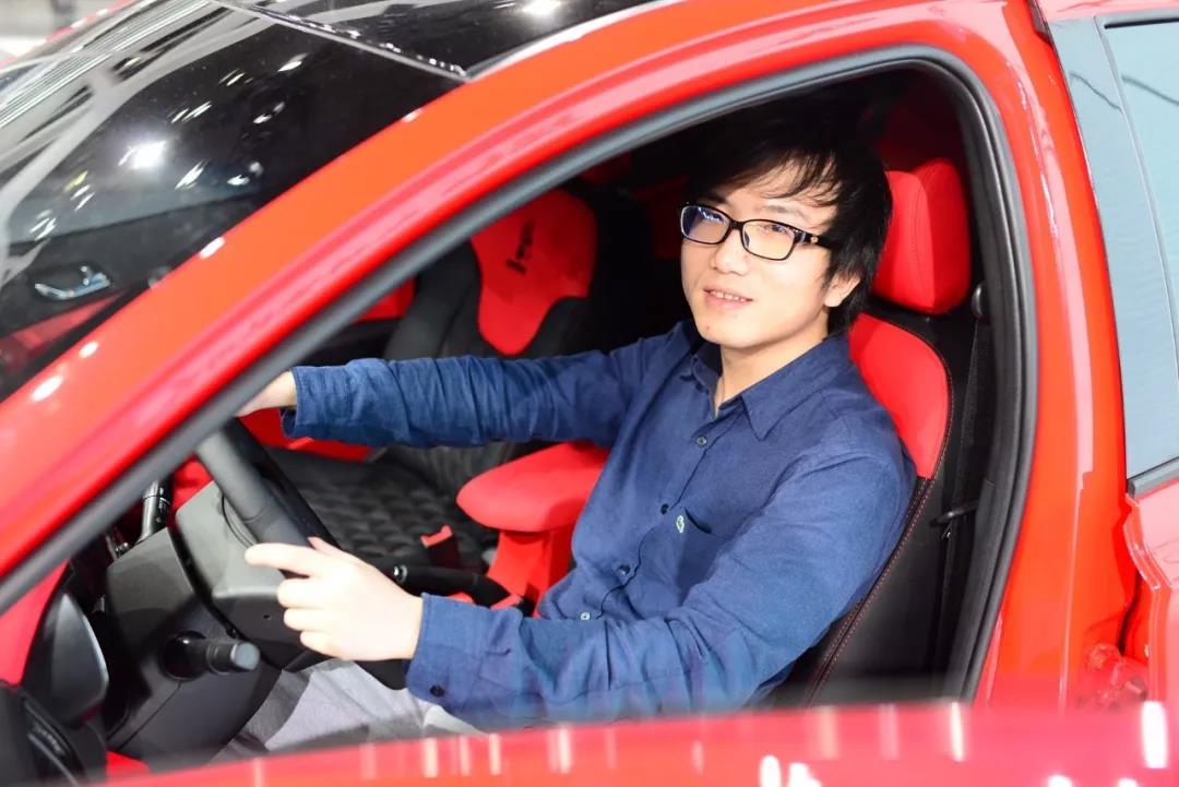 newbeedota2战队现任教练sansheng(王兆辉)2014年代言奇瑞新车型在