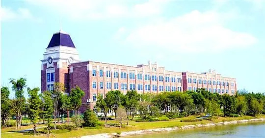 上海外国语大学贤达经济人文学院：双一流大学+资本的新尝试