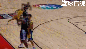 科比是从梦几队开始的（科比第一次加入美国梦之队的时候，都干了些什么好事？）