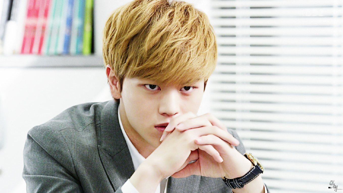 百变精灵金所炫的双面人生——《Who Are You－学校2015》