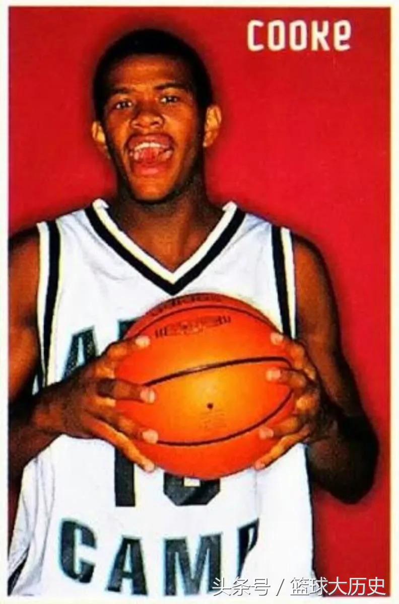 蒂姆库克身高(曾经媲美詹姆斯的全美第一高中生，为何最后连NBA都无法进入？)