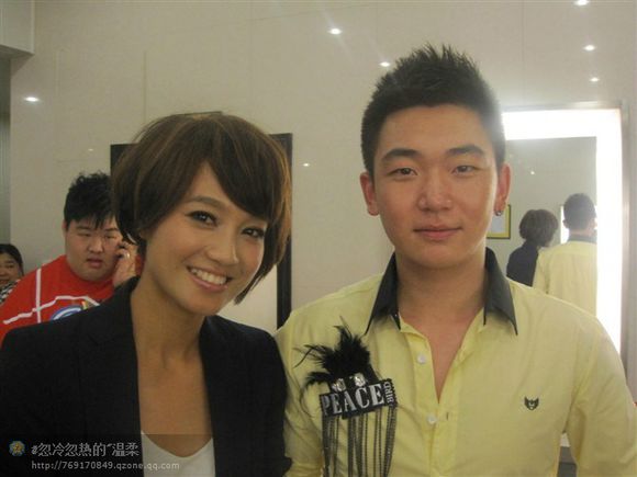 《我爱记歌词》超级领唱又现身，网友：还是那些人，记忆中的歌声