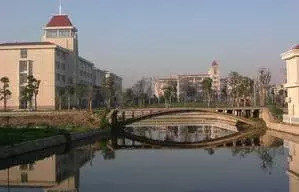 上海师范大学天华学院：以文化立校，登国际化“康桥”