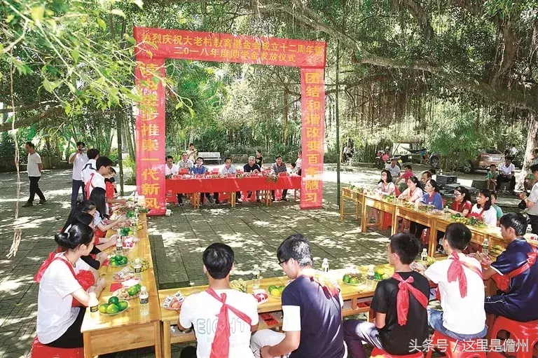 波哥今年又写了好多升学联……祝贺儋州学子金榜题名！