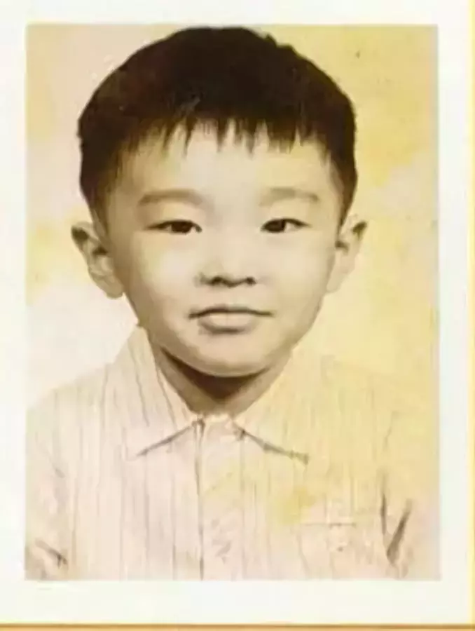 周星驰身患孤独绝症:我让全世界笑过,可自己却开心不起来