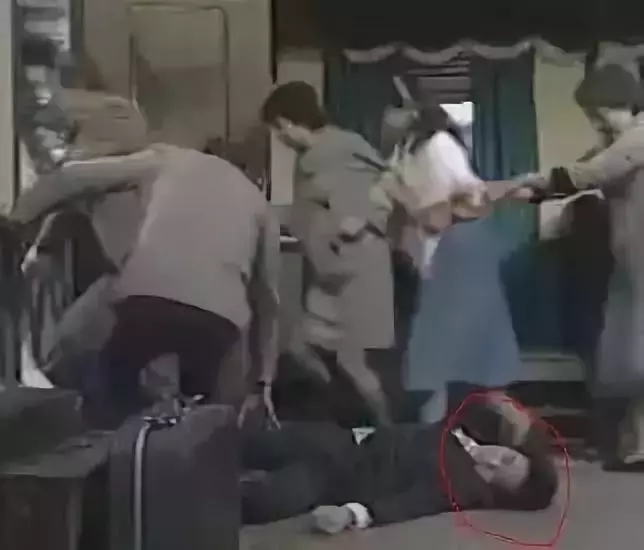 周星驰身患孤独绝症:我让全世界笑过,可自己却开心不起来
