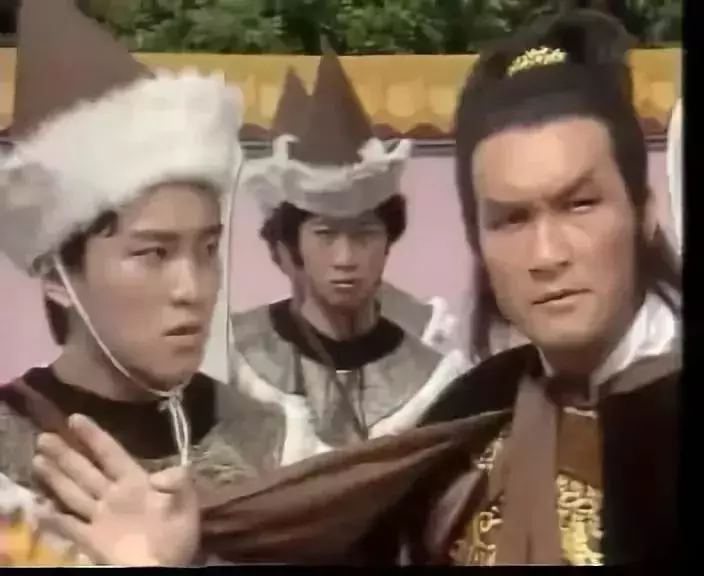 周星驰身患孤独绝症：我让全世界笑过，可自己却开心不起来