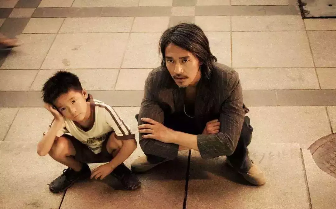 周星驰身患孤独绝症：我让全世界笑过，可自己却开心不起来