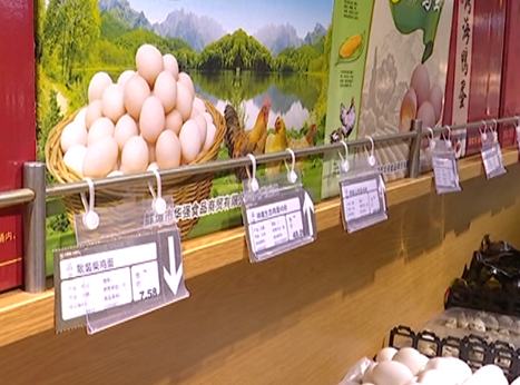 周口：鸡蛋再次化身“火箭蛋” 价格逼近5元时代