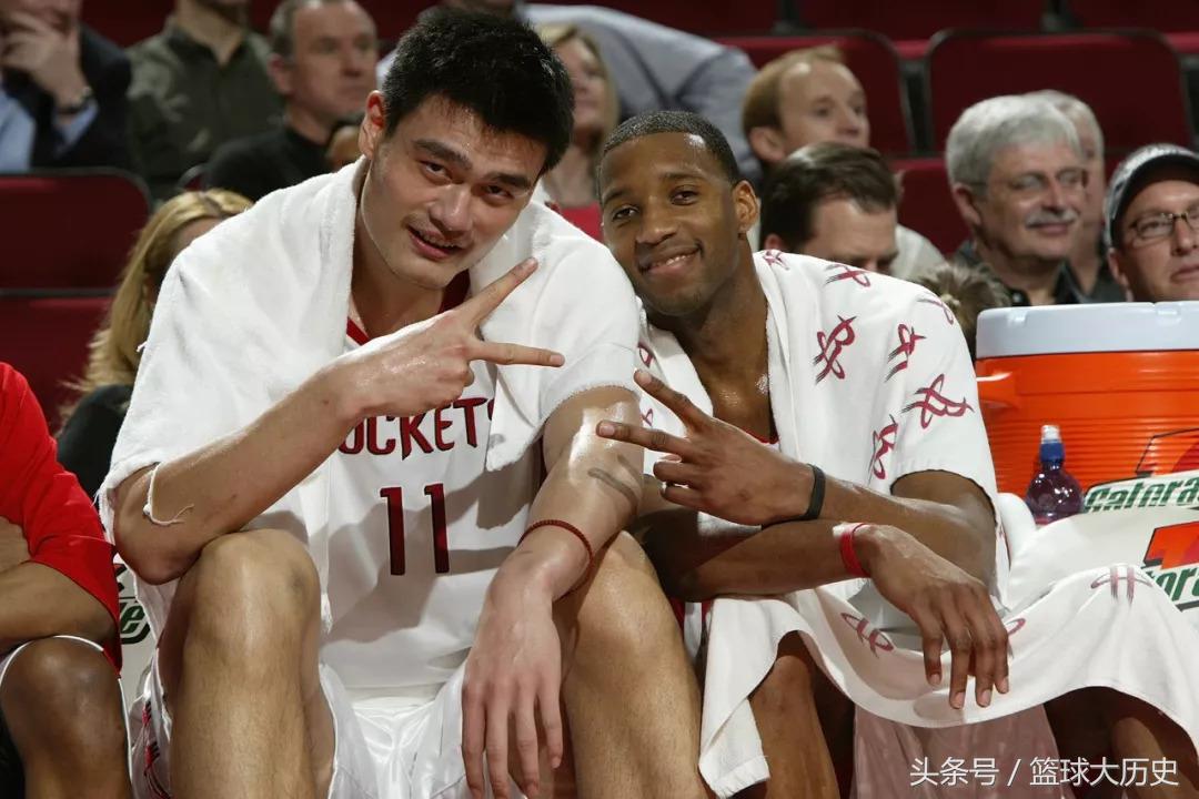 姚明为什么进入nba选秀(2002年选秀大会，姚明是如何当上状元的？)