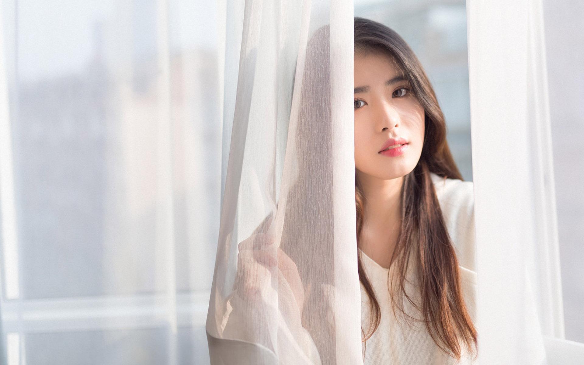 李商隐为数不多的一首怨妇诗，背后却浸透了人生的苦涩泪水