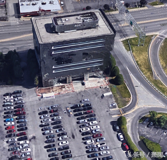 在周立波持枪涉毒案的律师费这件事上 瓜友们很可能被胡洁误导了