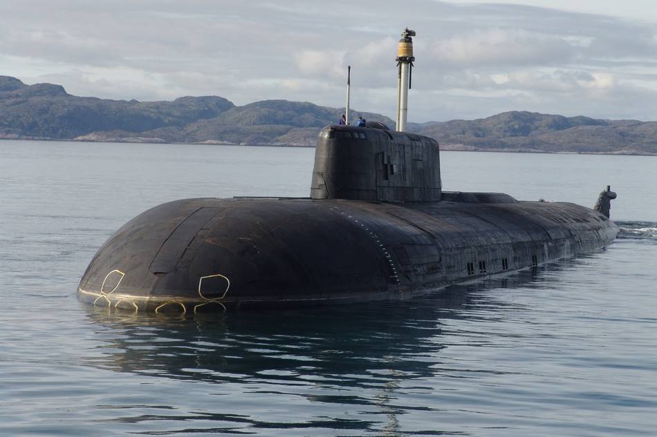 核潜艇1992年在北德文斯克造船厂开工,1994年下水,一年后加入俄罗斯